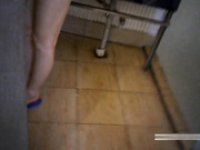 獨家推薦 賓館鐘點房電話約了個身材苗條長發小姐姐全套服務 貌似屋裏有點冷幹的太倉促有點不爽 對白有趣～1080P高清