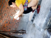 精品推薦 國內廁拍大神小縣城農村旱廁拍攝各式美女少婦如廁 雖然簡陋妹子顏值蠻不錯的～1080P高清