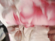 眉清目秀的長發小哥男扮女裝灌醉Q群認識的女網友帶回家任意玩弄 貌似逼逼被操多得黑了～720P高清