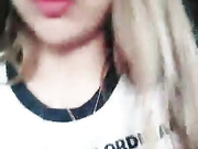 高顏值長發妹子與老鐵驅車郊外玩野戰車震 跪舔雞巴配合各種體位高潮顏射吃精 精彩對白