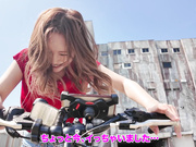 SGKI-067 【SHIGEKI×SODSTAR】これが限界ギリギリ公然露出潮吹き 小倉由菜アクメ自転車がイクッ！ - 2of5