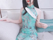 饼干姐姐-[性爱小课堂] 饼干姐姐性技巧课堂开课啦 让姐姐亲身示范丝足和高潮的玩法