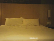 淫棍牛奶哥酒店约炮服装店老板娘晶晶大战一晚上清晰完整版