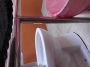 偷拍生過兩個小孩的女人上廁所