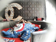 精品酒店偷拍清纯漂亮的年轻美女被经验丰富男友舔逼到高潮不断欲仙欲死后女上位疯狂摇摆,年轻真好,够激烈!