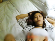 重磅迷奸真实下药迷操高颜值香港嫩模无套随便爆操内射1080P完整版