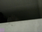 大陸超經典盜攝輯：怪咖潛入醫學院校錄得大量女生如廁 各色嫩穴不勝枚舉（四）