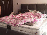 小情人的情趣内衣丝袜的诱惑