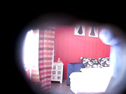 酒店针孔TP年轻大学生情侣开房造爱清纯漂亮美女很骚脱掉内裤大幅度劈开腿让男友欣赏把屌吃硬激情啪啪啪