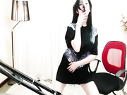 重磅福利熊猫TV美女主播唯唯雅流出大尺度视频奶子虽然不大很坚挺下面没啥毛毛720P高清无水印