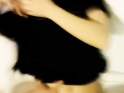 颜值爆表的兼职模特,刚进门就开始扒掉裙子操,大鸡巴干的美女大叫：好爽,好大