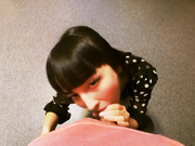 最新流出童颜混血大眼小仙女系列白点连衣裙黑丝长发齐头帘激情口爆精液洗脸很有视觉冲击力1080P高清