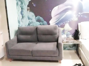 《夜里寻花》海南探花1000大洋约炮刚出来卖的粉嫩学妹六九互舔到妹子爽叫高潮口爆嘴里_ev