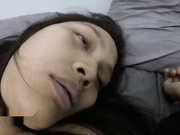 獨家推薦 暗戀已久的公司美女同事聚餐時灌醉帶入酒店任意玩弄 原來還是個白虎妹子逼逼被玩多得黑了～1080P高清