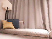 小宝寻花约了个性感红裙少妇啪啪，舌吻互舔调情深喉口交上位骑乘猛操_ev