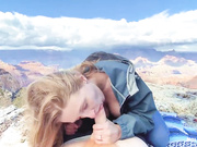 史诗般的大峡谷性爱冒险之旅 第一视角 幕天席地的做爱内射