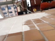 简陋旱厕街上公共卫生间技术型坑神随机跟拍妹子上厕所近景特写出来再拍个全身有几个B很正点