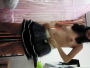 艺校里很有人气的跳脱衣舞狂人妹子自家闺房再跳一首嗨曲 这小腰小屁股给你摇的真专业