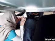 我和继母 Julianna Vega 分享男友的白色大屌 - 3P