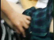 平台大学美女和男友在教室书桌上啪啪