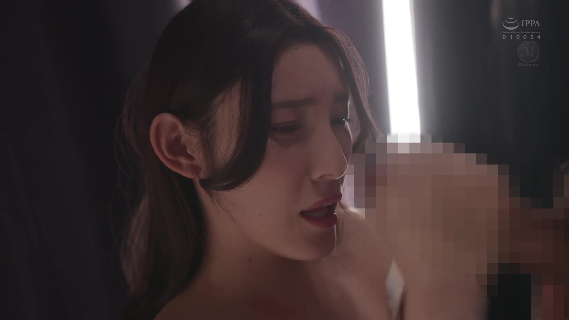 [JUL-960] 取引先の傲慢社長に中出しされ続けた出張接待。森沢かな - 4of5