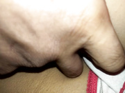 偷拍熟睡合租人妻