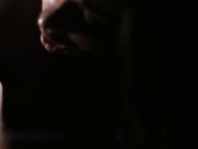 安妮莎·凯特被两个男人双管齐入